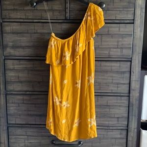 Off the should summer dress